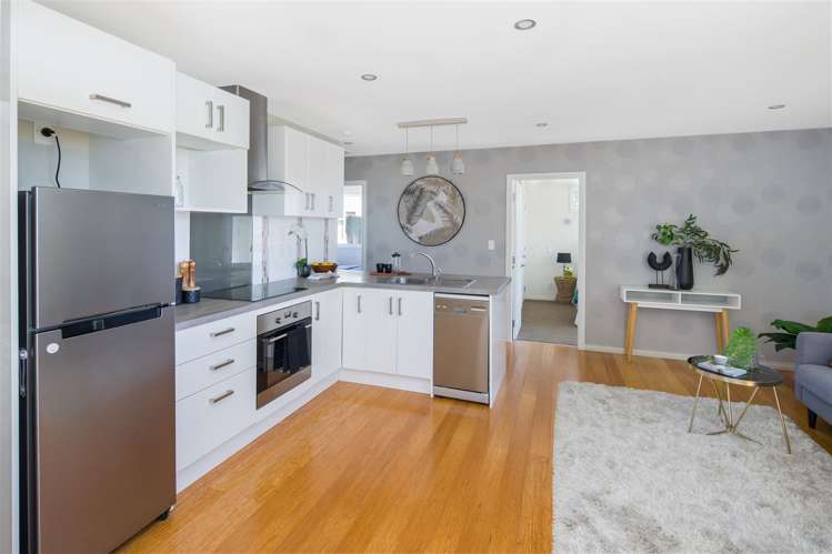 8a Dominica Crescent Grenada Village_2