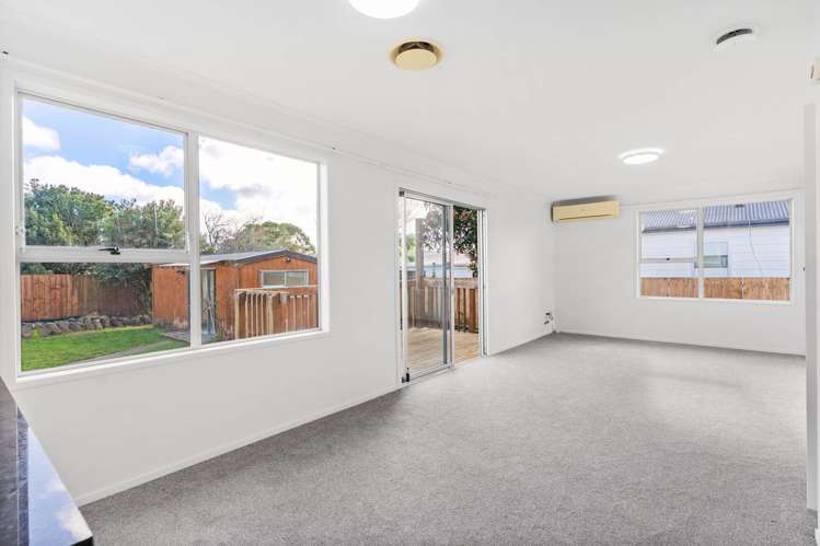 315 Swanson Road Ranui_5