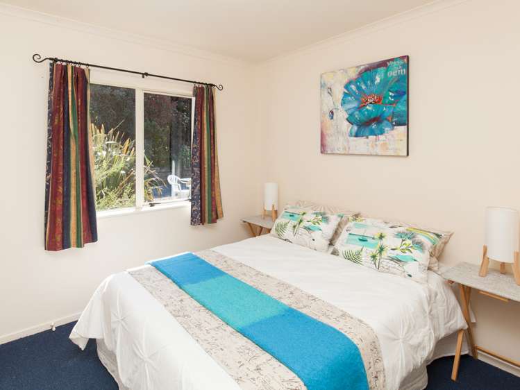 19 Tutchen Avenue Raglan_13