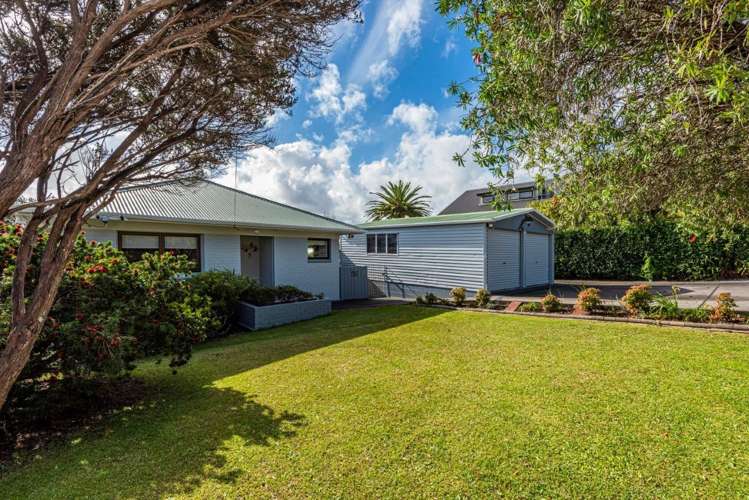 29 Montgomery Avenue Onerahi_22