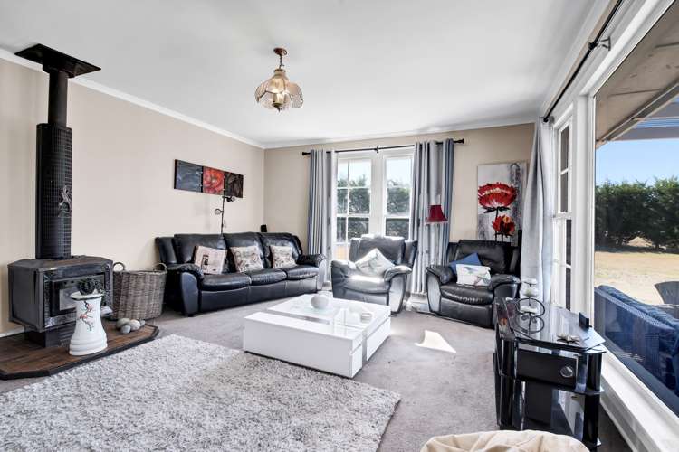 525 Downs Road West Eyreton_9