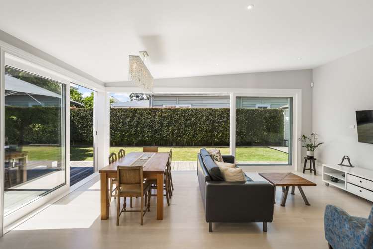 28 Royal Terrace Sandringham_14