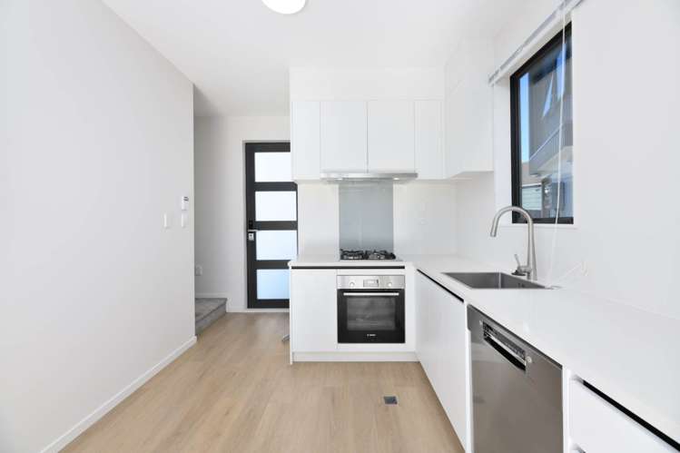 10d Sunward Rise Glenfield_11