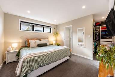 32 Siren Street_4