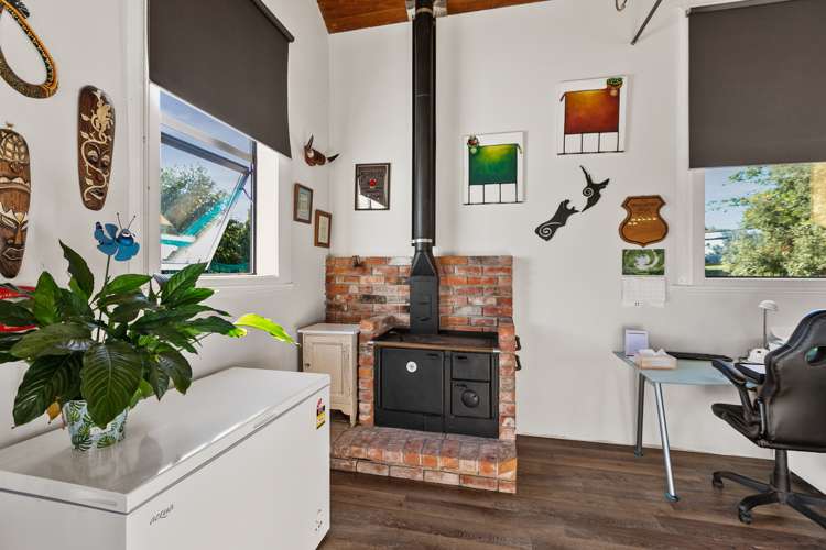 284 White Road Waipawa_5