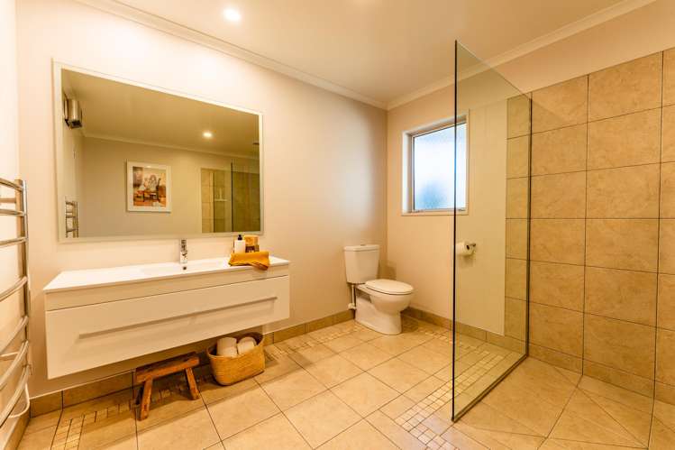 6 Windsor Street Marchwiel_13