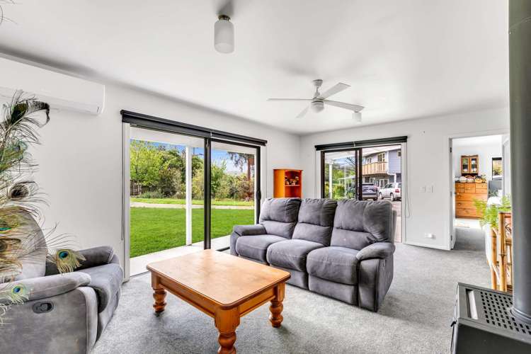 87 Pigeon Valley Road Wakefield_19