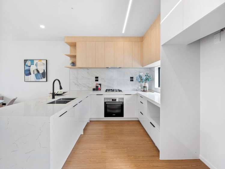 2/40 Hain Avenue Mangere East_5