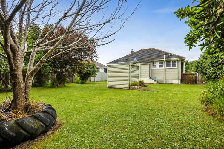 8 Malone Place Hawera_20