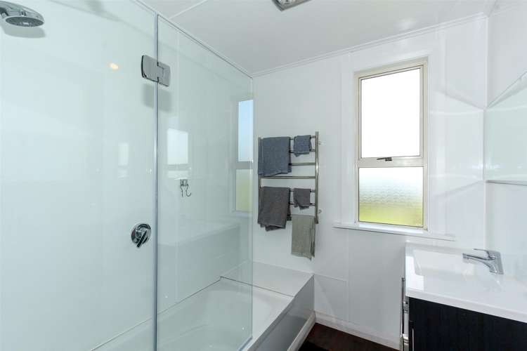 641 Upland Road Egmont Village_9