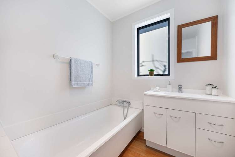 4 Glenamoy Crescent Johnsonville_13