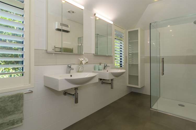 101b Beach Road Otumoetai_12