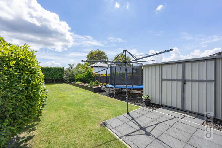 9 Pohutukawa Parade Riverhead_17