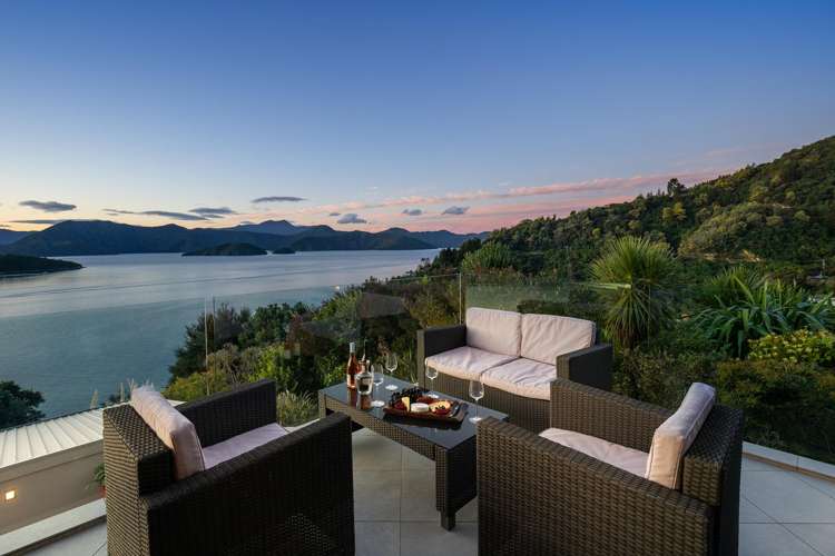 1 Cooks Ridge Waikawa Bay Picton_32
