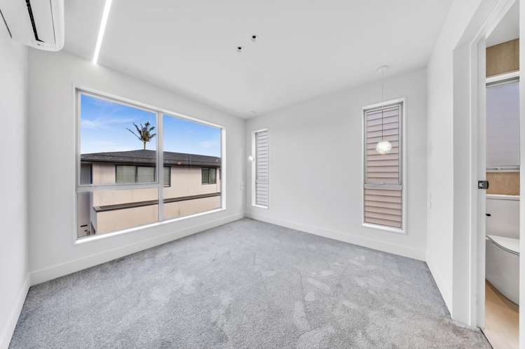 18B Sea Spray Drive Bucklands Beach_19