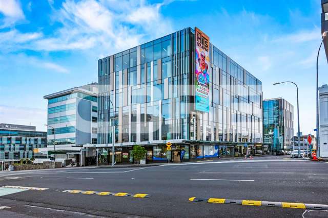 CBRE - Fitted Premier Office in Victoria Quarter