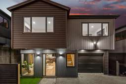 Freestanding, High-Spec, Unmatched