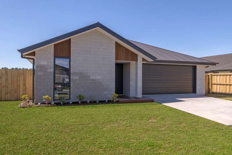 36 Graeme Foote Street Darfield_20