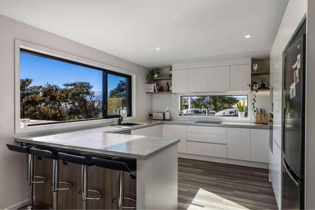 64 Golf Road Wakefield_1