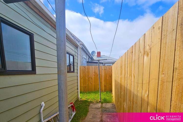 A/13 Burns Street 2526_13