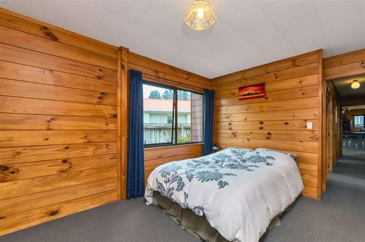 17 Carnoustie Drive Wattle Downs_15