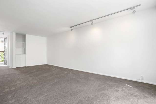 2/123 Owens Road Epsom_3