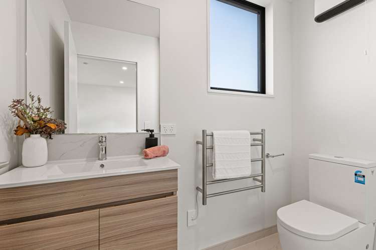 35B Wrights Road Addington_19