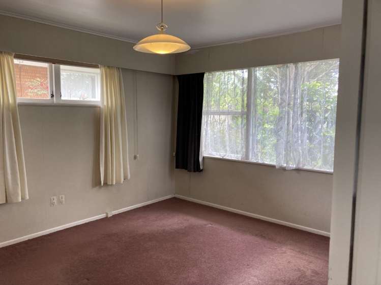 84 Botany Road Botany Downs_10