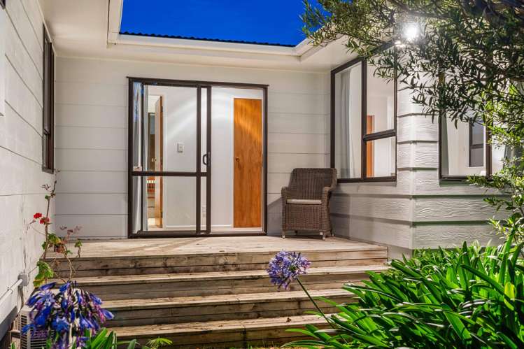 13 Atua Street Waikanae Beach_32