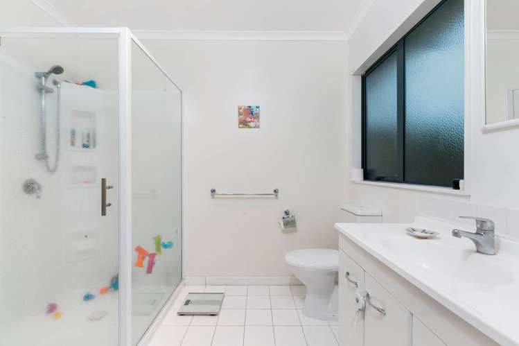 1 Barbara Grove Papamoa Beach_1