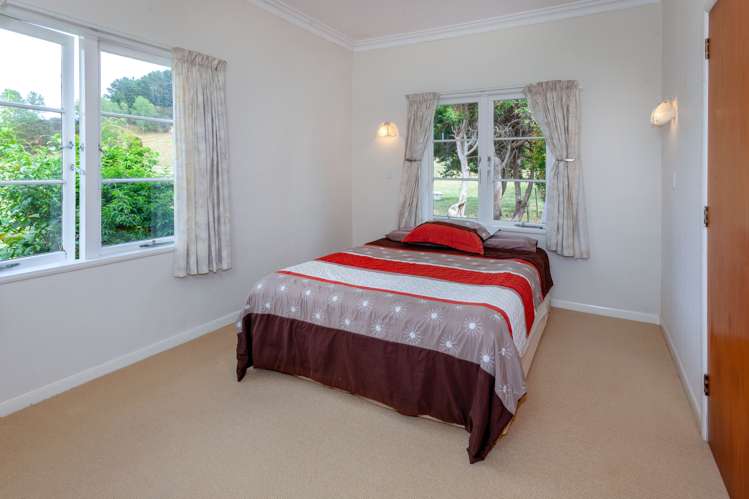 141 Neavesville Road Puriri_14