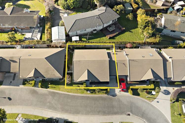 38 Royalle Mews Botany Downs_18