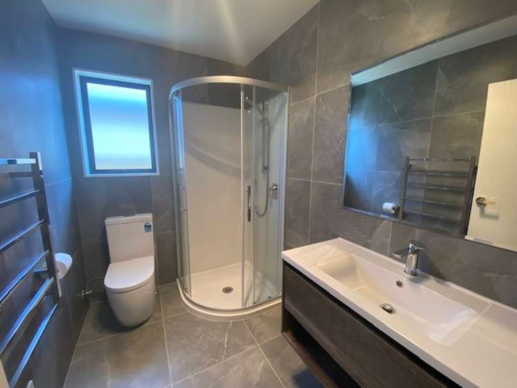 29A Tributary Parade 1657_6