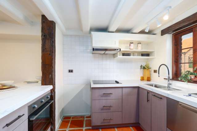 Unit 204, 4/3 Quiet Woman Way Monaco_3