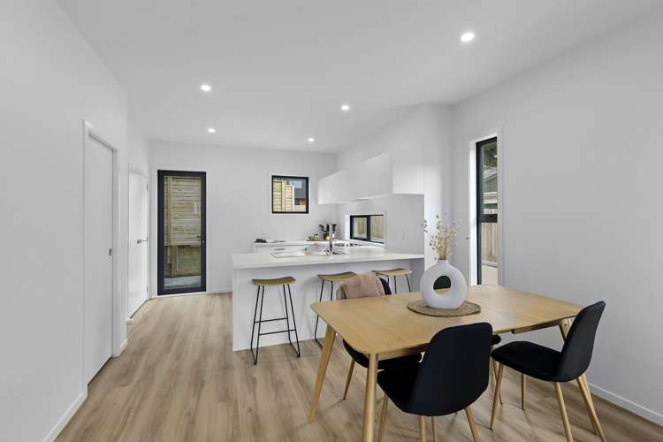 Unit 1/33 Raukawa Street Stokes Valley_4