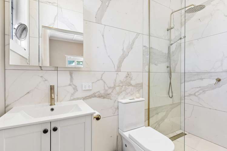2 Huapai Street Onehunga_18