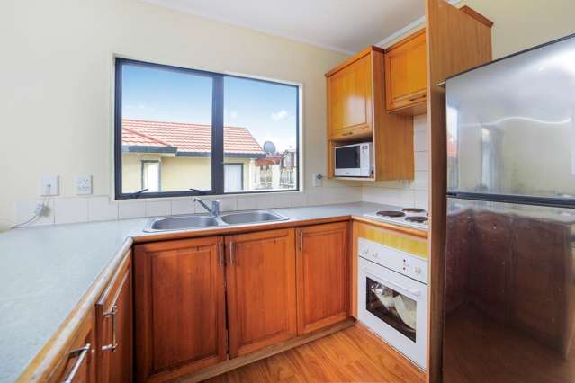 3/8 Margan Avenue New Lynn_4