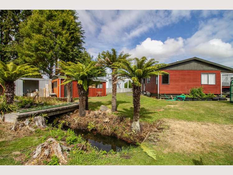 29 Lee Street Ohakune_11