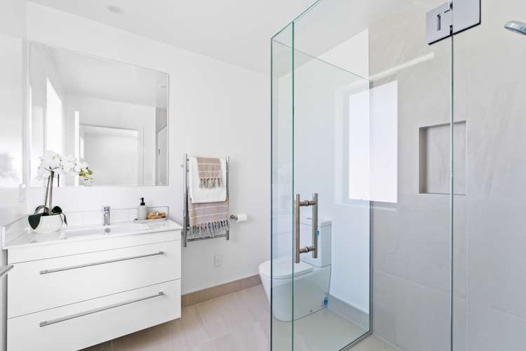 104 Kaurinui Crescent One Tree Point_20