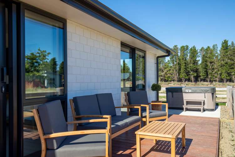 4 Gards Place Alexandra_16