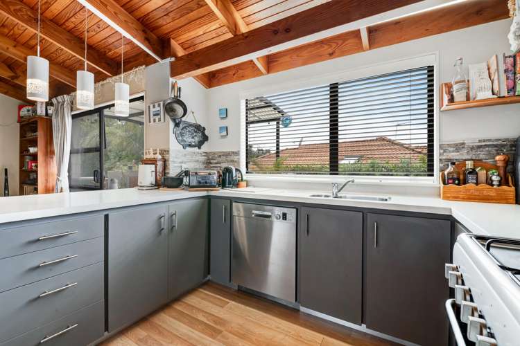 19 Castaway Place Gulf Harbour_2