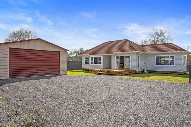 71e Avenue Road Foxton_15