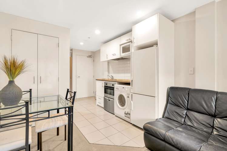 4E/23 Emily Place_0