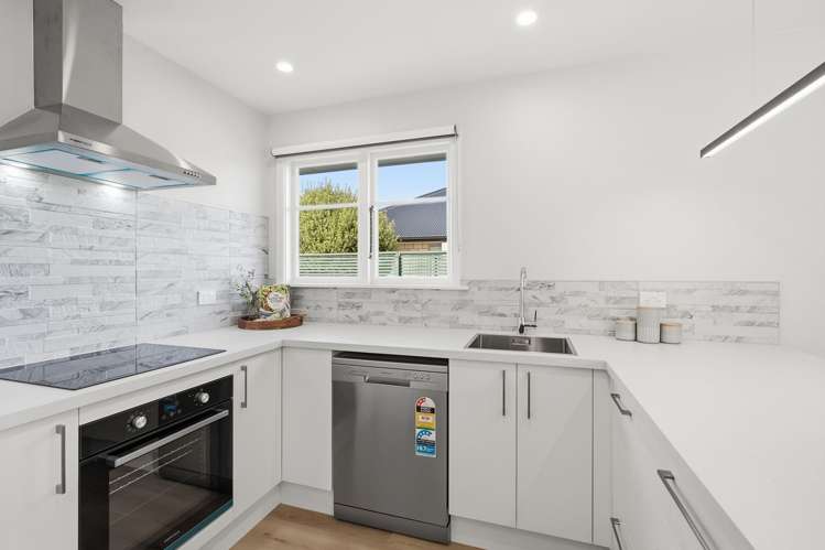 28 Jocelyn Street Casebrook_16