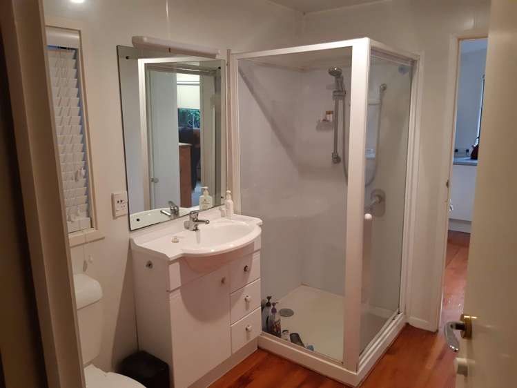 163 Attwood Road Paremoremo_6