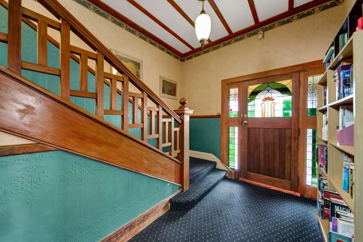 68 Collins Street Hawera_9