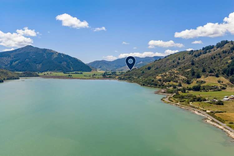 1118 Queen Charlotte Drive Queen Charlotte Sound_26