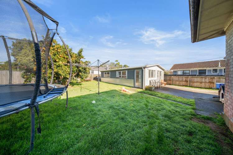 22 Lyncroft Street Mangere East_14