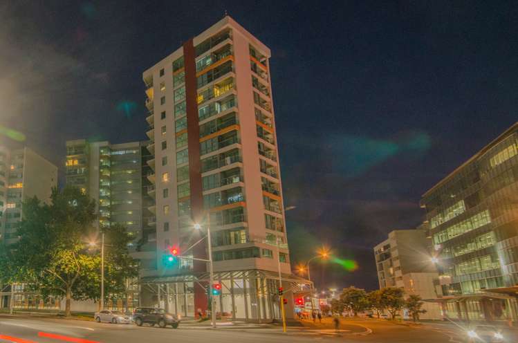 1403/30 Beach Road Auckland Central_13