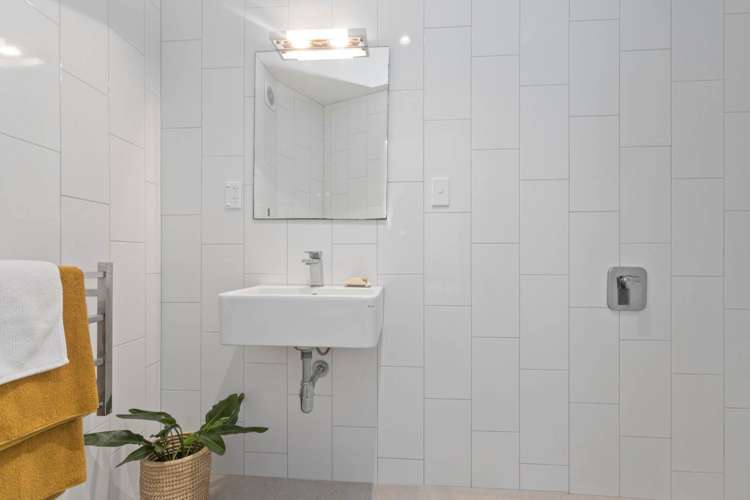 32 Abbotleigh Avenue Te Atatu Peninsula_12